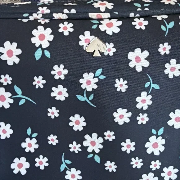 Kate Spade Jae Cosmetic Case - Picture 2 of 6